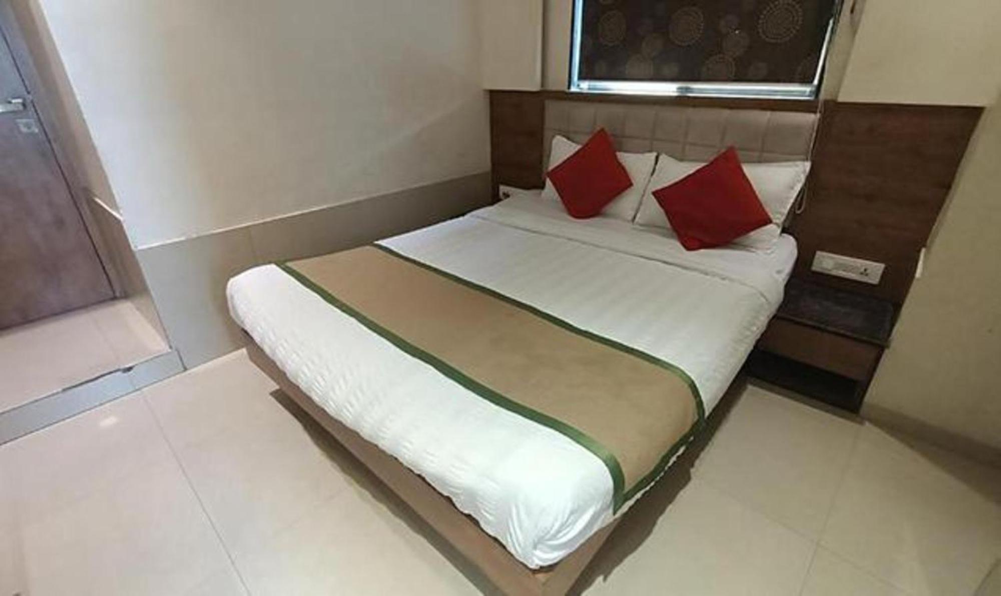 Fabhotel Regal Inn Mumbai Luaran gambar