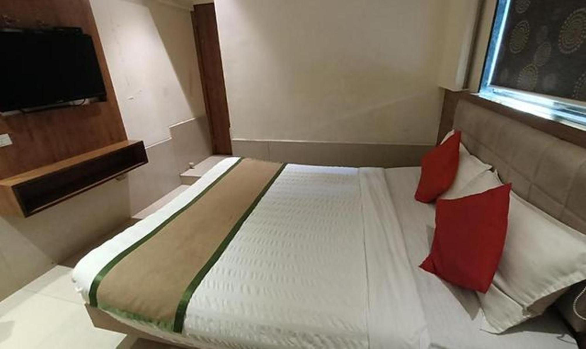 Fabhotel Regal Inn Mumbai Luaran gambar
