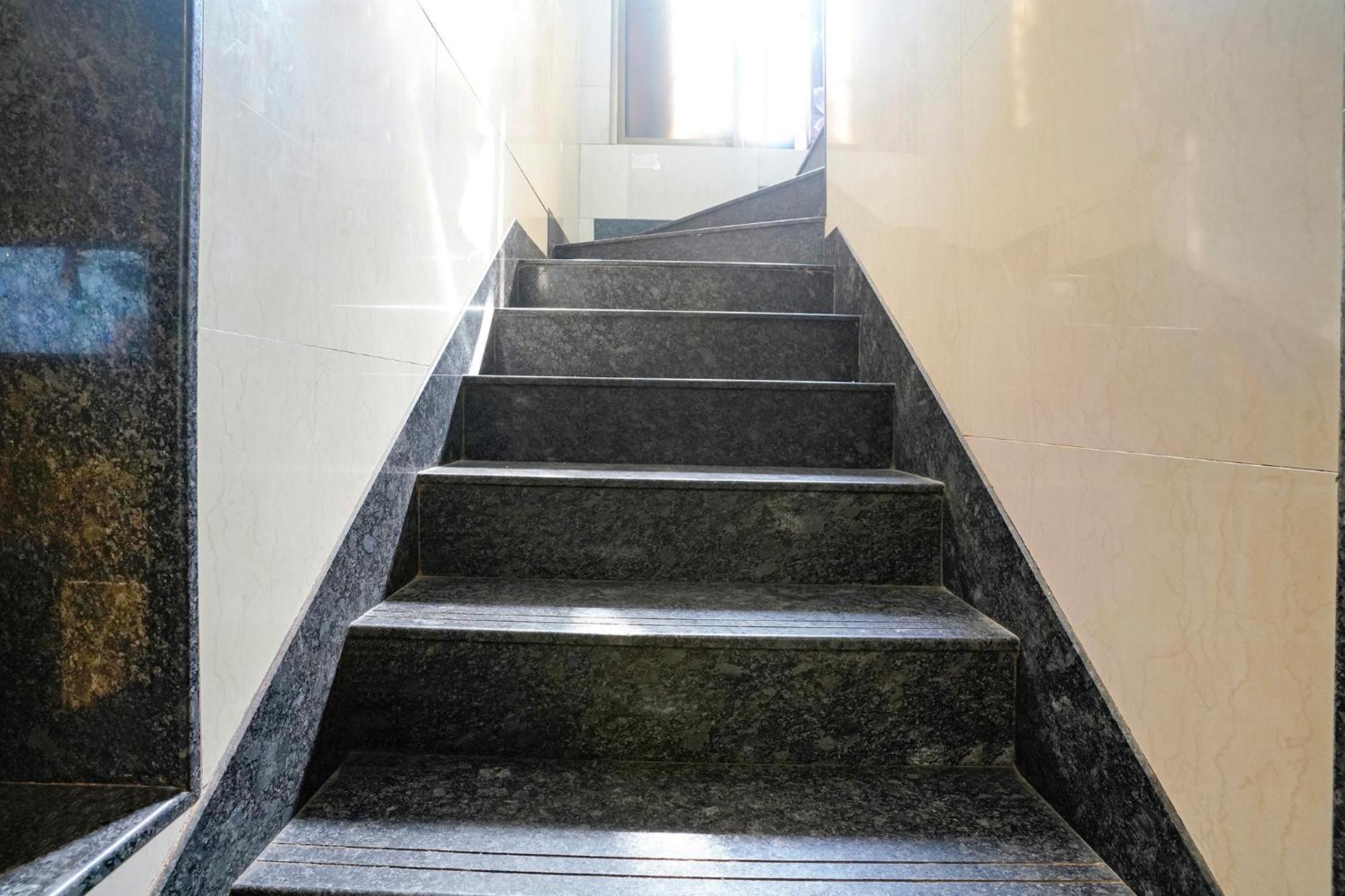Fabhotel Regal Inn Mumbai Luaran gambar